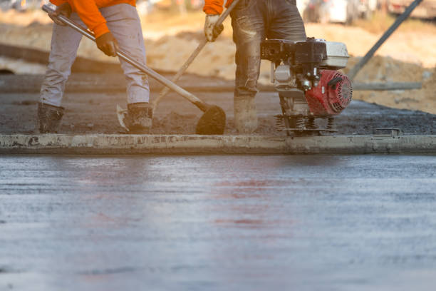Best Concrete Driveway Installation  in Kirby, TX